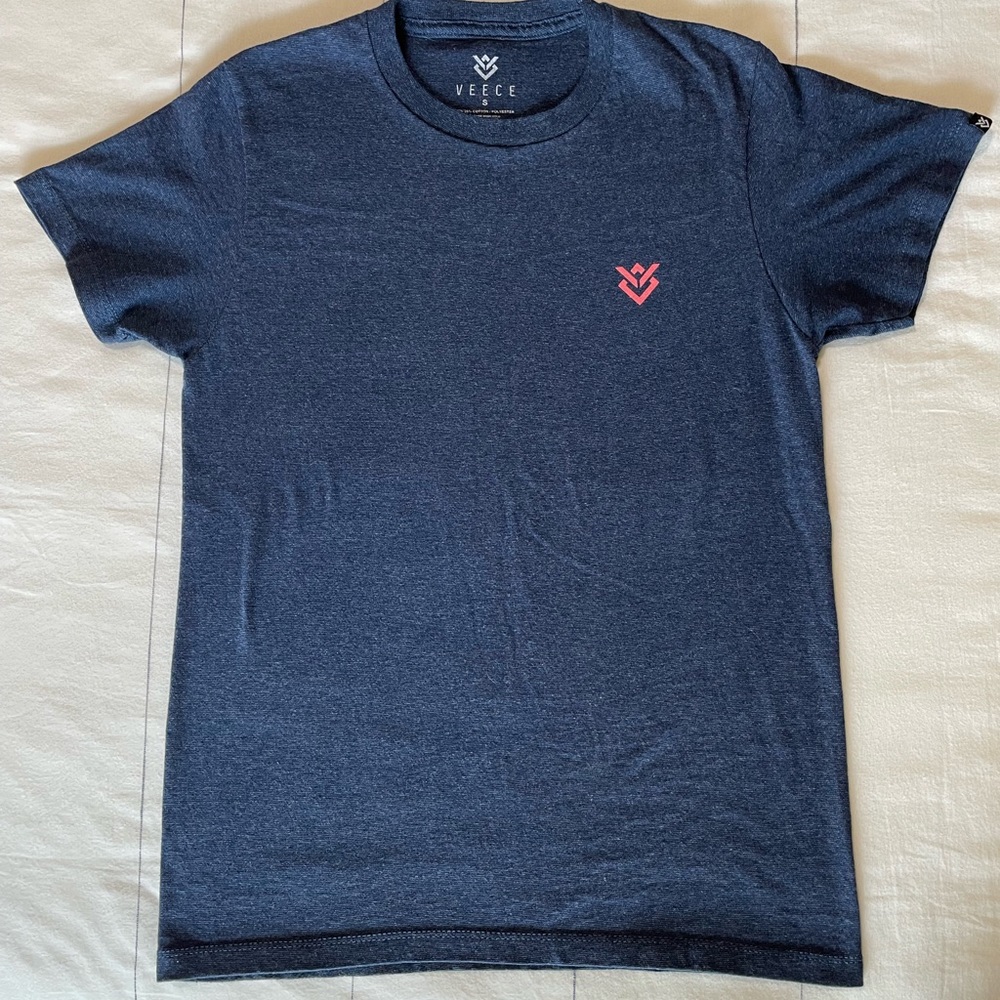 Veece T-shirt